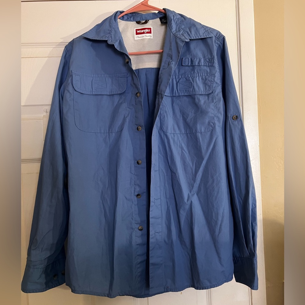 Wrangler button up